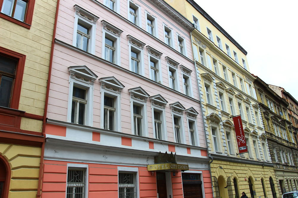 فندق سيتي كراون